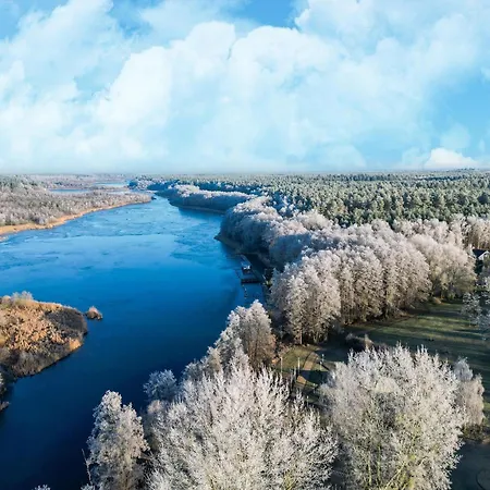 Skandinavisches In Mirow Σπίτι διακοπών *