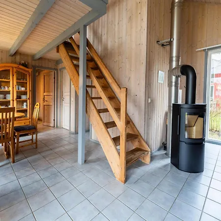 Skandinavisches In Mirow Σπίτι διακοπών *